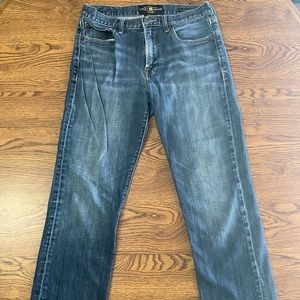 Lucky Brand Classic Straight Jeans 30x32 🍀